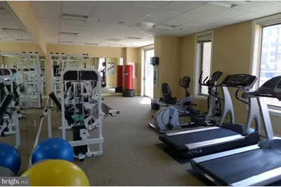 2726 Gallows Road #1405, Vienna, VA 22180 - Photo 15
