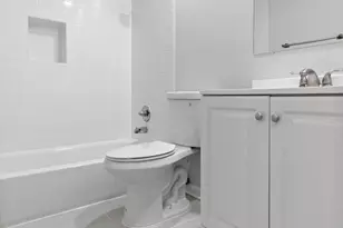 1318 Garden Wall Cir, Reston, VA 20194 - Photo 17