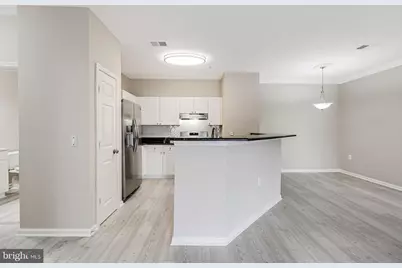 11355 Aristotle Drive #8-208, Fairfax, VA 22030 - Photo 13