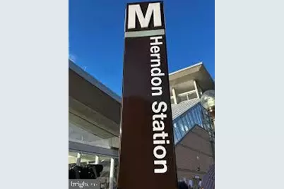 106 Meeting House Station Square, Herndon, VA 20170 - Photo 41