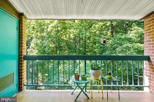 11835 Shire Ct, Reston, VA 20191 - Photo 5