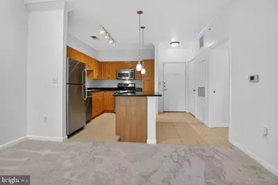 12945 Centre Park Circle #403, Herndon, VA 20171 - Photo 5