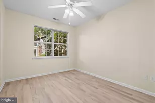 12913 Centre Park Cir, Herndon, VA 20171 - Photo 11