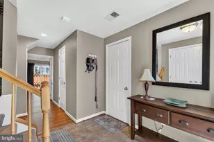 13830 Bridlington Ct, Centreville, VA 20120 - Photo 3
