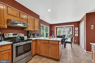 13830 Bridlington Ct, Centreville, VA 20120 - Photo 15