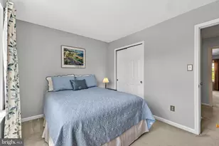 13830 Bridlington Ct, Centreville, VA 20120 - Photo 35