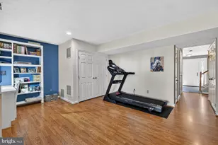 13830 Bridlington Ct, Centreville, VA 20120 - Photo 7