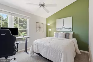 6526 Skylemar Trail, Centreville, VA 20121 - Photo 25