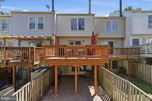 6526 Skylemar Trail, Centreville, VA 20121 - Photo 35