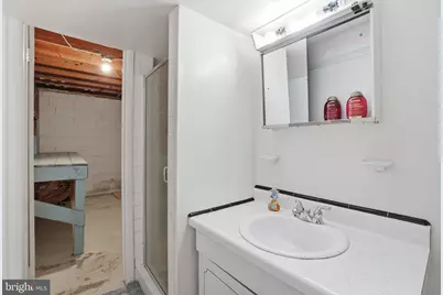 108 Battle Street SW, Vienna, VA 22180 - Photo 19