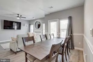 14304 Rosy Ln, Centreville, VA 20121 - Photo 3