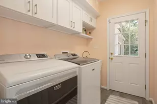 7118 Devonshire Rd, Alexandria, VA 22307 - Photo 15