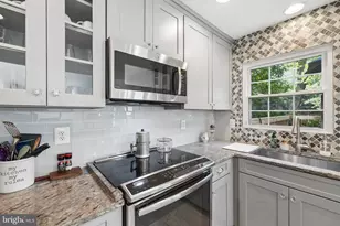 5835 Stone Ridge Dr, Centreville, VA 20120 - Photo 11