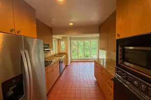 6534 Jay Miller Dr, Falls Church, VA 22041 - Photo 7