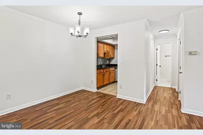 14905 Rydell Road #202, Centreville, VA 20121 - Photo 5