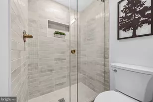 9963 Longford Ct, Vienna, VA 22181 - Photo 35