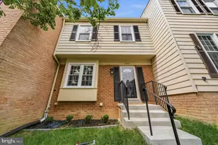 9963 Longford Ct, Vienna, VA 22181 - Photo 3