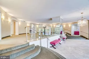 8360 Greensboro Dr, McLean, VA 22102 - Photo 5
