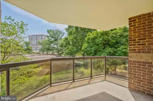 8360 Greensboro Dr, McLean, VA 22102 - Photo 49