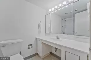 8360 Greensboro Dr, McLean, VA 22102 - Photo 33