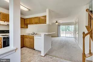 6628 High Valley Ln, Alexandria, VA 22315 - Photo 11