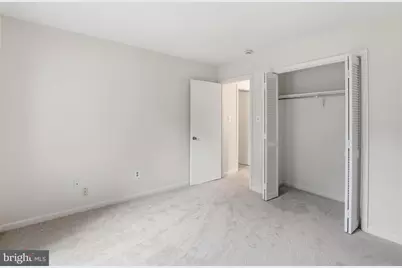 10120 Oakton Terrace Road, Oakton, VA 22124 - Photo 5