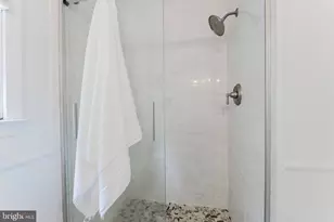 9023 Windflower Ln, Annandale, VA 22003 - Photo 23