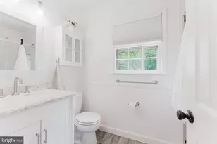9023 Windflower Ln, Annandale, VA 22003 - Photo 21