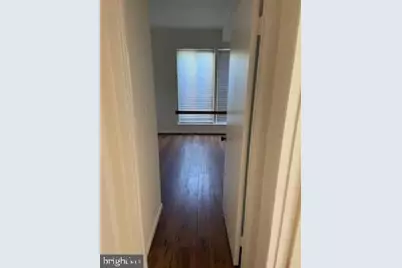 1823 N Shore Court, Reston, VA 20190 - Photo 47