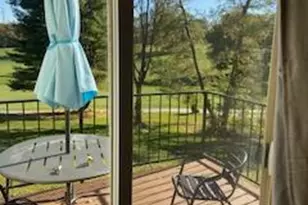 1823 N Shore Ct, Reston, VA 20190 - Photo 59