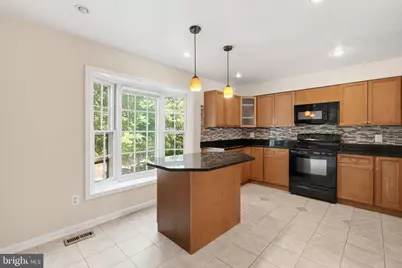 6012 Crown Royal Circle, Alexandria, VA 22310 - Photo 7