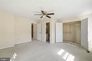 6012 Crown Royal Cir, Alexandria, VA 22310 - Photo 17