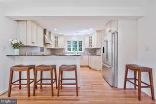 12005 Wayland St, Oakton, VA 22124 - Photo 13