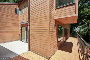 2121 Cabots Point Ln, Reston, VA 20191 - Photo 19