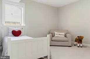 7309 Redd Rd, Falls Church, VA 22043 - Photo 29