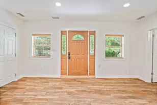 7712 Dolly Dr, Lorton, VA 22079 - Photo 13