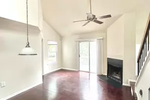 4327 Pembrook Village Dr, Alexandria, VA 22309 - Photo 5