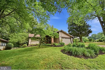 7612 Chancellor Way, Springfield, VA 22153 - Photo 3