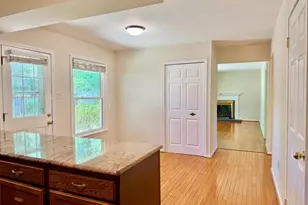 9108 Shotgun Ct, Springfield, VA 22153 - Photo 5