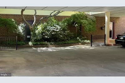 8330 Greensboro Drive #06/0003, McLean, VA 22102 - Photo 9