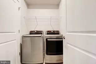 2127 Glacier Rd, Herndon, VA 20170 - Photo 39