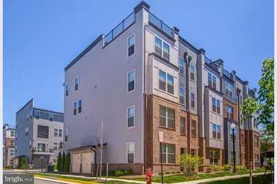 2127 Glacier Road #86, Herndon, VA 20170 - Photo 1