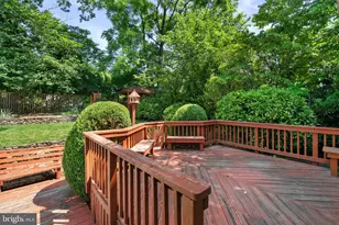 7222 Wayne Dr, Annandale, VA 22003 - Photo 41