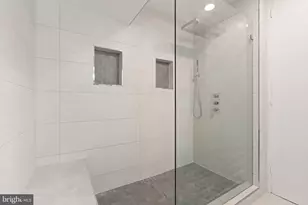 1620 Chimney House Rd, Reston, VA 20190 - Photo 29
