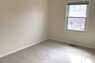 9354 McCarthy Woods Ct, Burke, VA 22015 - Photo 3