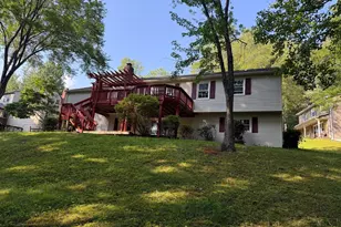 7937 St George Ct, Springfield, VA 22153 - Photo 3