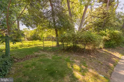 2101 Woodmont Road, Alexandria, VA 22307 - Photo 9