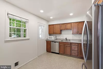 5609 Sedgwick Lane, Springfield, VA 22151 - Photo 11
