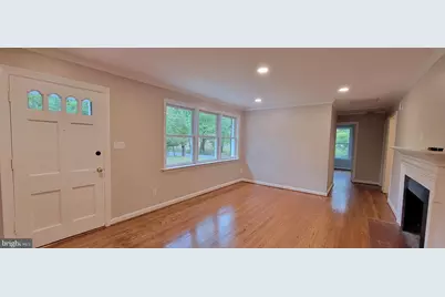 8325 Westchester Drive, Vienna, VA 22182 - Photo 5