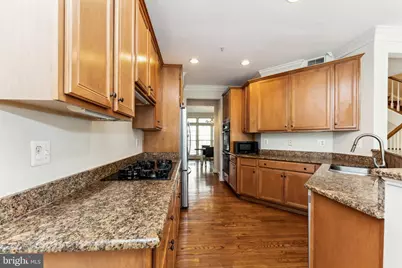 7489 Carriage Hills Drive, McLean, VA 22102 - Photo 15